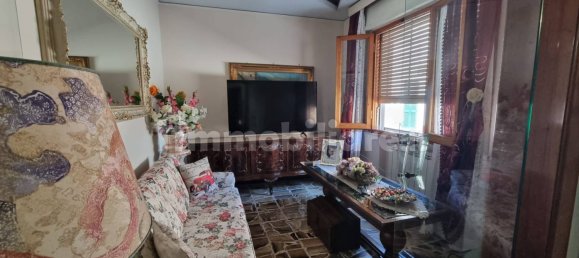 5 Schlafzimmer Haus in Montecatini Terme, Italy, Nr. 352868 7