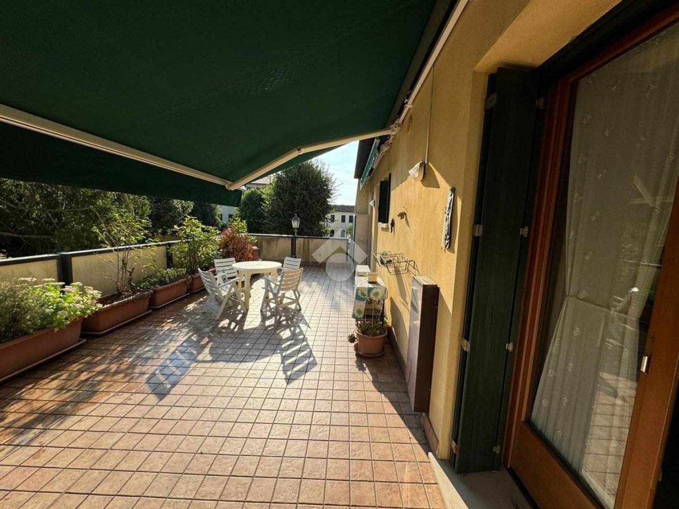 3غرفة شقة في Mirano, Italy رقم 218343