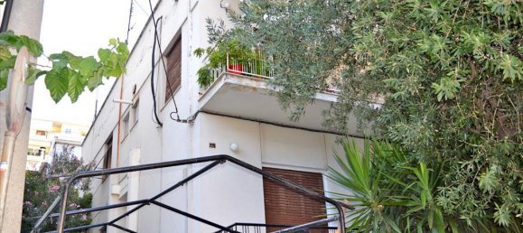 4 Schlafzimmer Gewerbliche Immobilie in Neo Psychiko, Greece, Nr. 6993 2