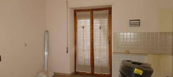 3 rooms Apartment in Capranica, Italy No. 227218 6