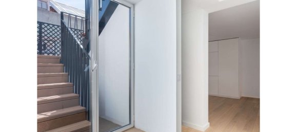 Пентхаус с 3 спальнями в Лиссабон, Португалия № 119048 2