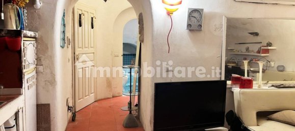 74m² Warehouse in Rome, Italy No. 313431 10