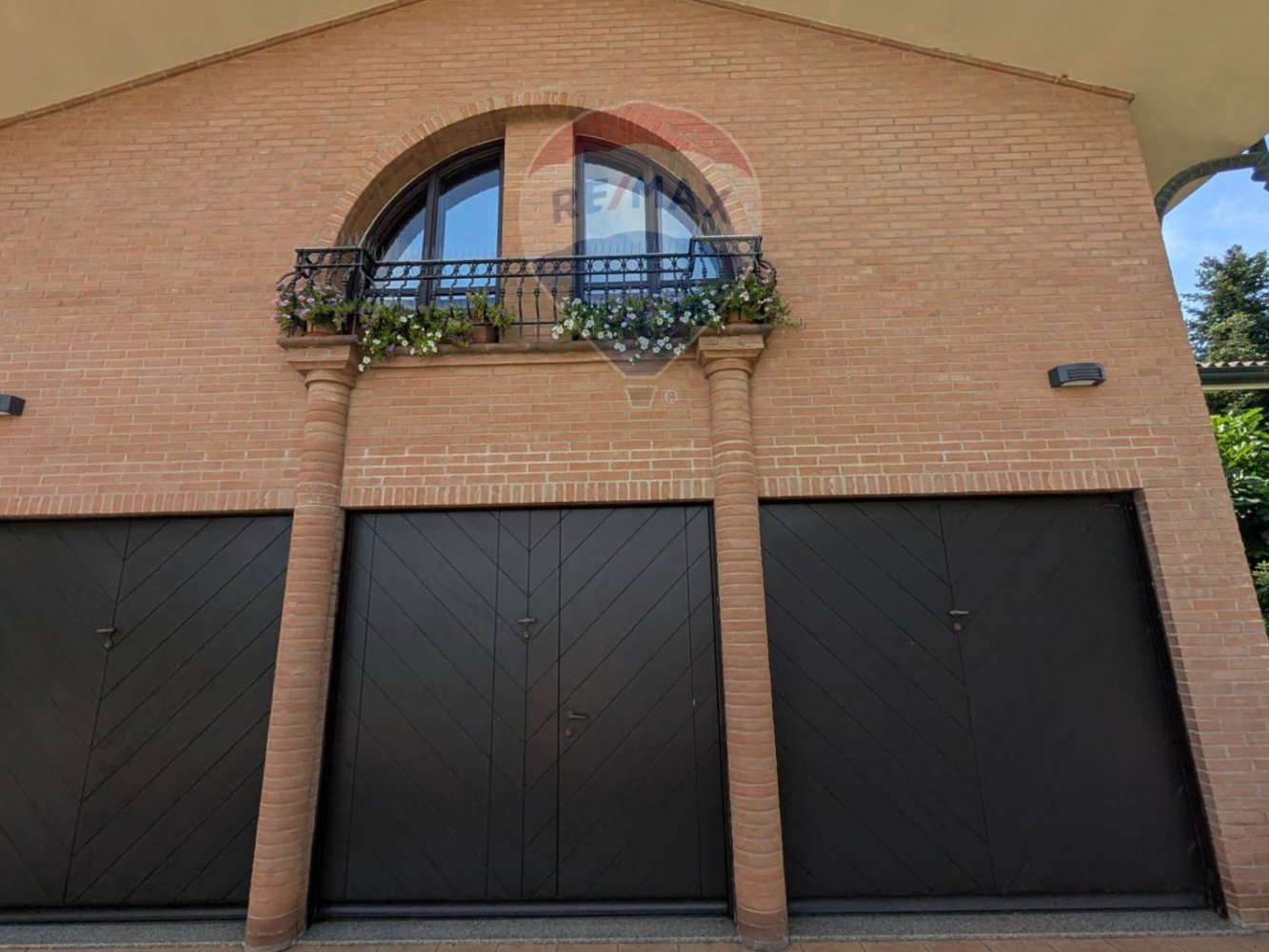 3 Schlafzimmer Villa in Ravarino, Italy, Nr. 380047