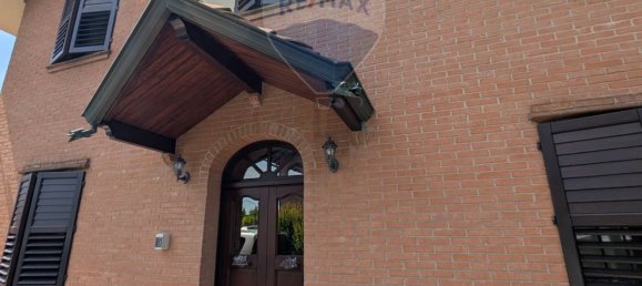 3 Schlafzimmer Villa in Ravarino, Italy, Nr. 380047 5