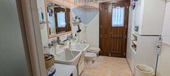 3 Schlafzimmer Villa in Ravarino, Italy, Nr. 380047 41