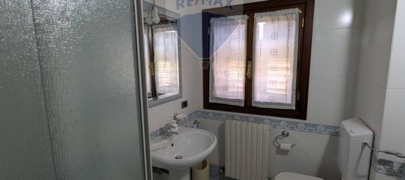 3 Schlafzimmer Villa in Ravarino, Italy, Nr. 380047 47