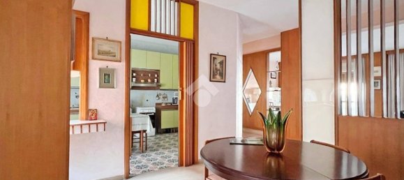 4 bedrooms Apartment in Foggia, Italy No. 31772 8