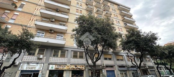 4 bedrooms Apartment in Foggia, Italy No. 31772 35