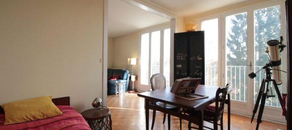 Apartamento de 2 dormitorios en Compiegne, France No. 222963 3