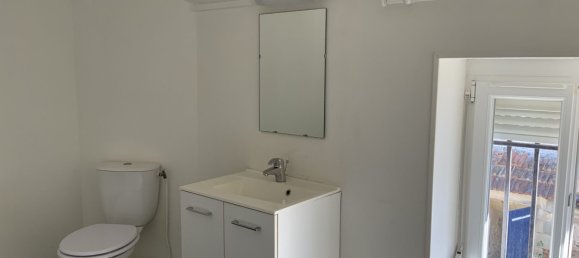 Casa de 3 dormitorios en Saint-Erme-Outre-et-Ramecourt, France No. 63301 2