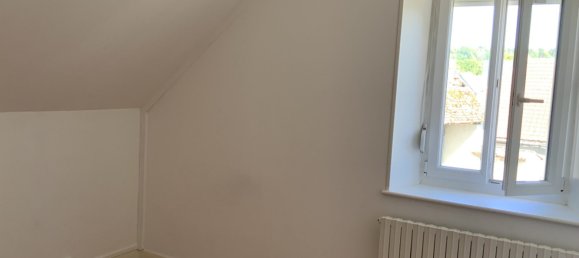 Casa de 3 dormitorios en Saint-Erme-Outre-et-Ramecourt, France No. 63301 18