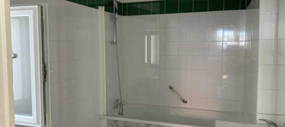 Casa de 3 dormitorios en Saint-Erme-Outre-et-Ramecourt, France No. 63301 10