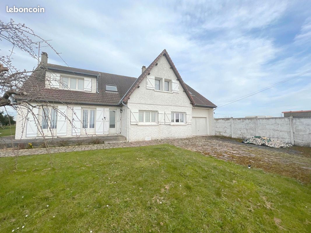 5 bedrooms House in Chaumont-en-Vexin, France No. 66770