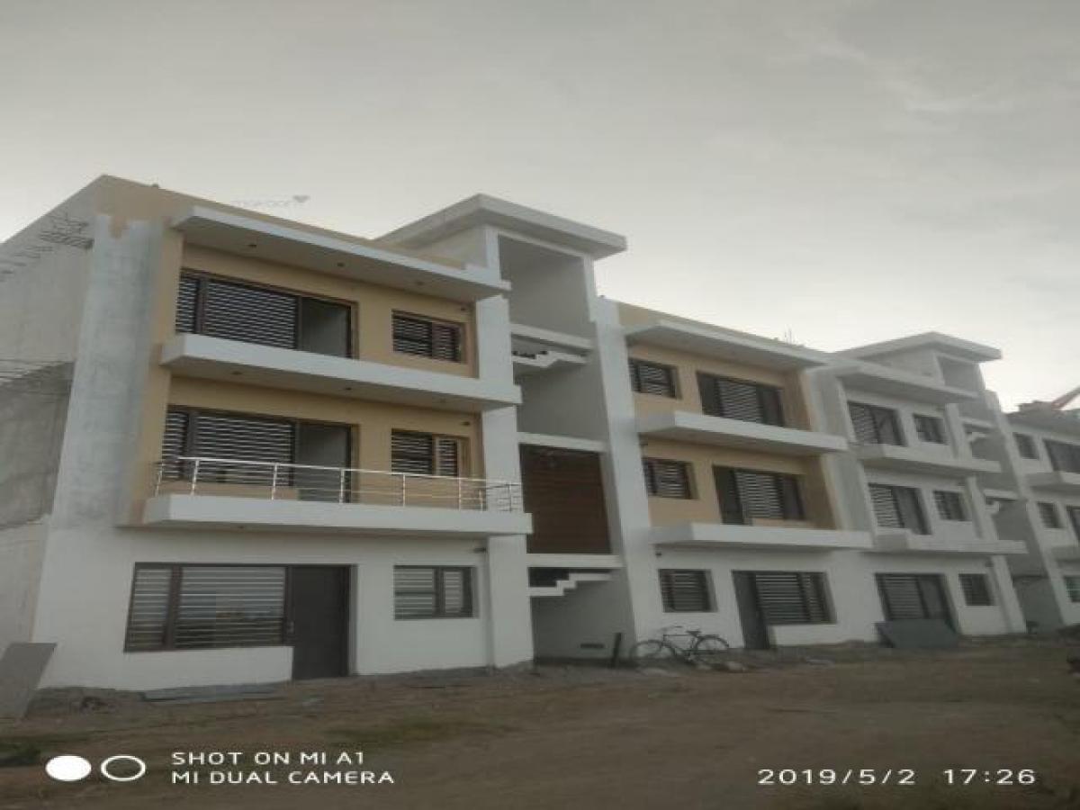 2 bedrooms House in Mohali, India No. 25042