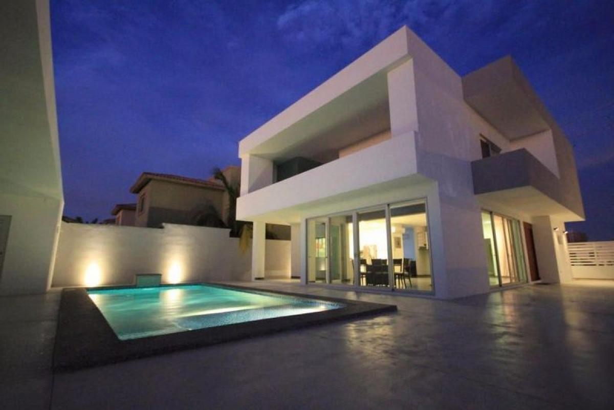 4 bedrooms House in Baja California Sur, Mexico No. 157962