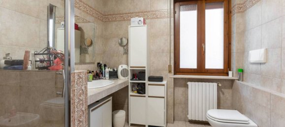 3 bedrooms Apartment in Verona, Italy No. 315530 12