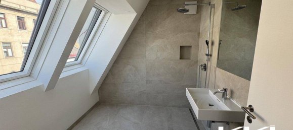 4 rooms Apartment in Wieden, Austria No. 135585 3