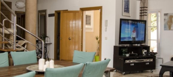 6 bedrooms Villa in Cadiz, Spain No. 29257 16