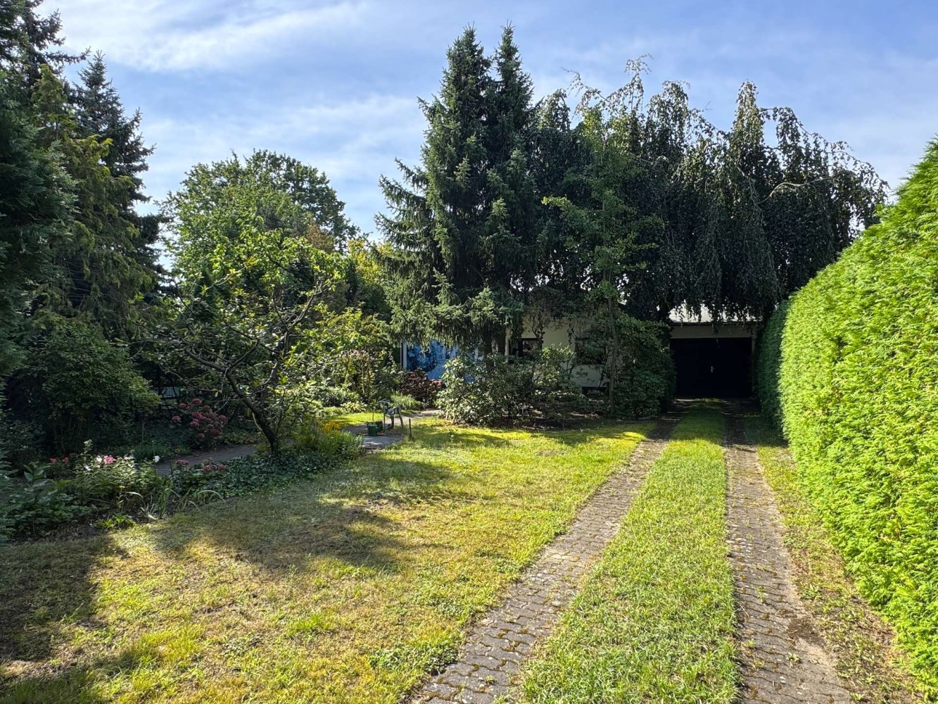 Земельный участок в Францёзиш-Буххольц, Германия № 307679