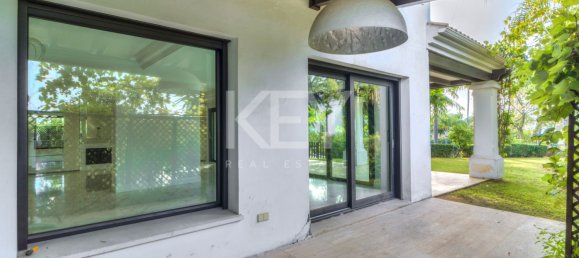 Вилла с 6 спальнями в Марбелья, Испания № 99434 57