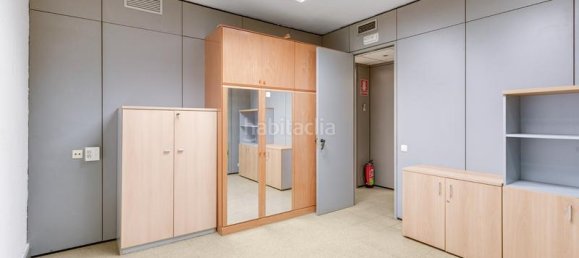 253m² Office in Sant Andreu, Spain No. 161936 22
