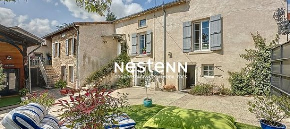 5 bedrooms House in Charnay-les-Macon, France No. 301404 15