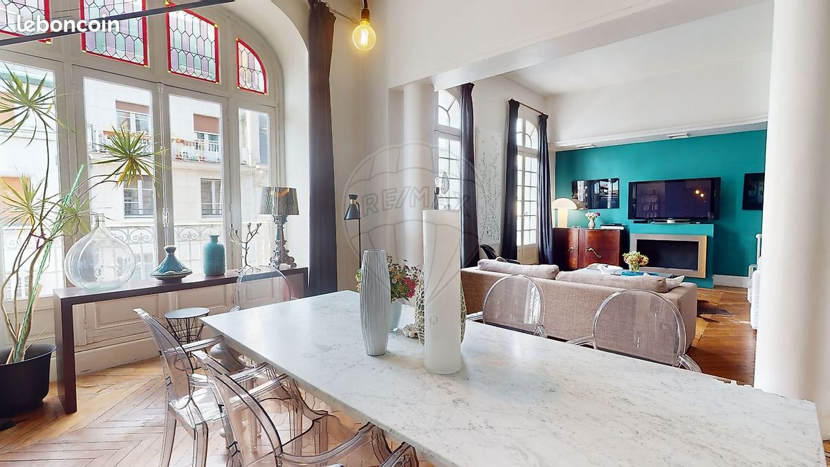 Apartamento de 3 dormitorios en Orleans, France No. 230713