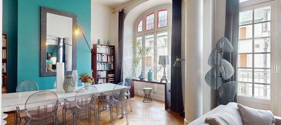 Apartamento de 3 dormitorios en Orleans, France No. 230713 8