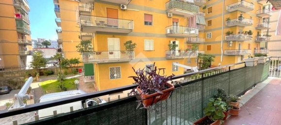 4 bedrooms Apartment in San Giorgio a Cremano, Italy No. 311566 9