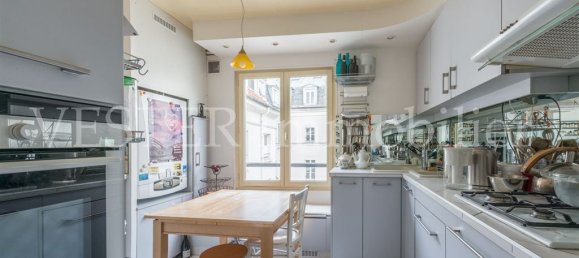 3 bedrooms Apartment in Paris, France No. 182565 13