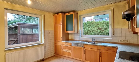 5 rooms House in Oldenburg, Germany No. 181737 8