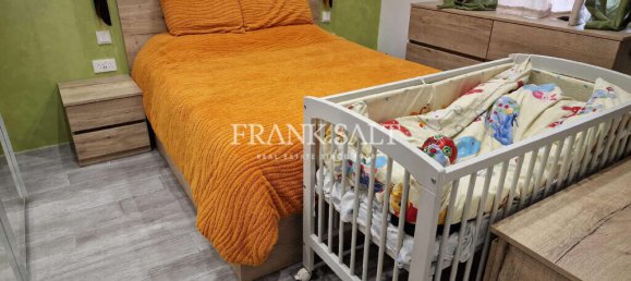 3 غرف نوم طابقين في Zabbar, Malta رقم 1926 5