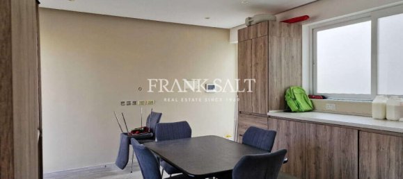 3 غرف نوم طابقين في Zabbar, Malta رقم 1926 13