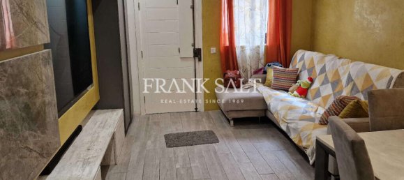 3 غرف نوم طابقين في Zabbar, Malta رقم 1926 2