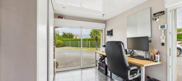 4 غرف نوم منزل في Pont-Saint-Martin, France رقم 281248 12