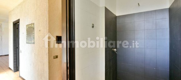 Ático de 2 dormitorios en Seregno, Italy No. 365548 4