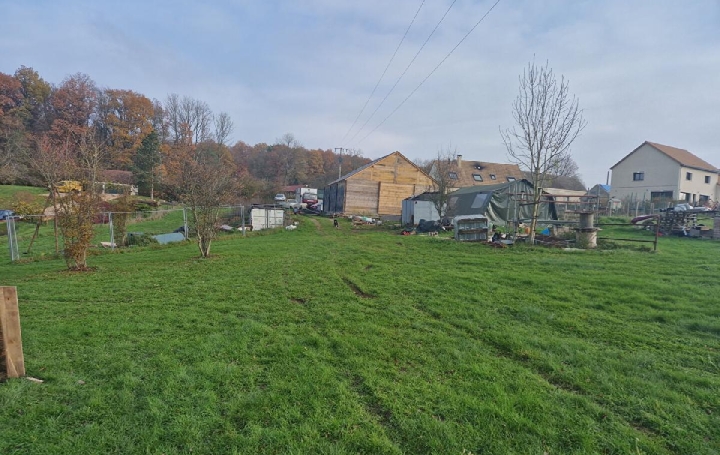 Terreno en Manou, France 130 m² No. 87562