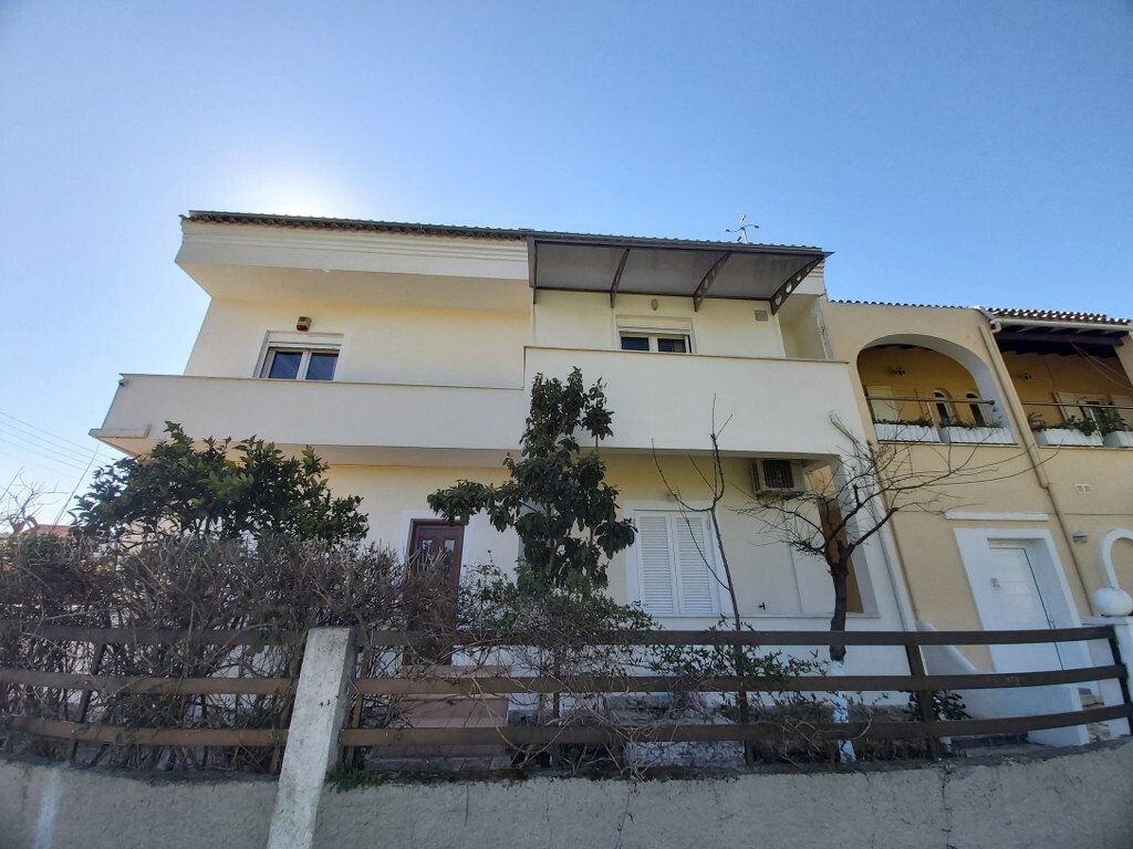 510m² maisonnette à vendre à Corfu, Central Corfu and Diapontian Islands, Corfu, Ionian Islands, Peloponnese, Western Greece and the Ionian, Greece № 3702