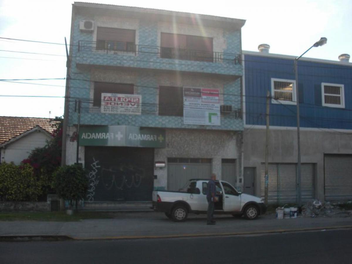 2 bedrooms House in General San Martin, Argentina No. 10956