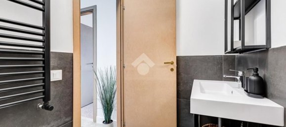 3 bedrooms Apartment in Rome, Italy No. 318674 32