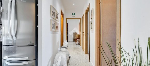 3 bedrooms Apartment in Rome, Italy No. 318674 30
