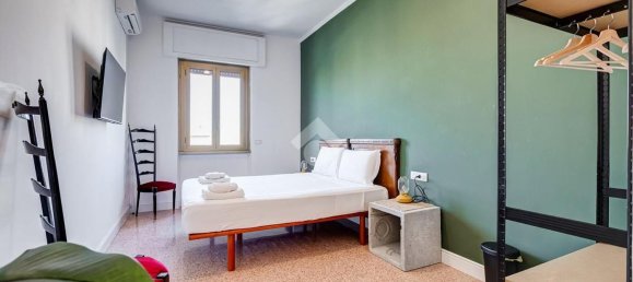 3 bedrooms Apartment in Rome, Italy No. 318674 20