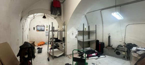 113m² Warehouse in Naples, Italy No. 258801 8