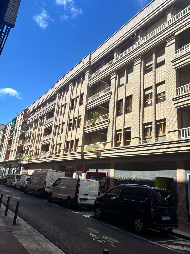 3 غرف نوم شقة في Logrono, Spain رقم 166154