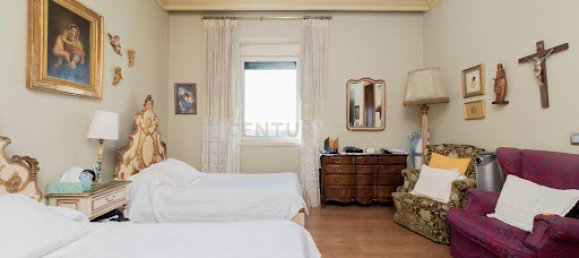 5 bedrooms Penthouse in Madrid, Spain No. 183389 9