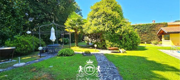 Villa de 4 dormitorios en Castelletto sopra Ticino, Italy No. 329224 8