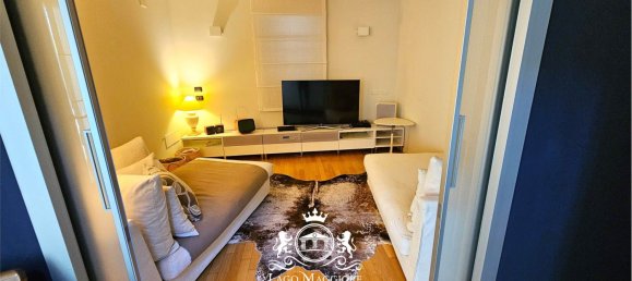 Villa de 4 dormitorios en Castelletto sopra Ticino, Italy No. 329224 40