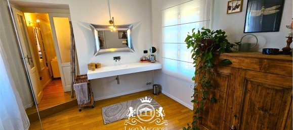 Villa de 4 dormitorios en Castelletto sopra Ticino, Italy No. 329224 47