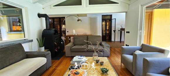 Villa de 4 dormitorios en Castelletto sopra Ticino, Italy No. 329224 22