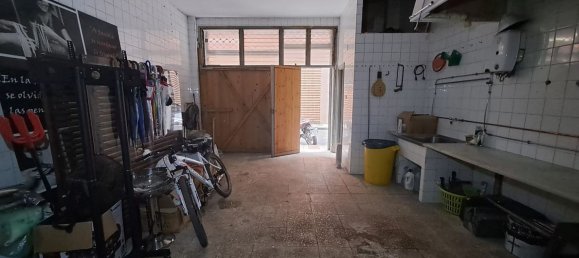 Gewerbliche Immobilie in Gijon, Spain 41m², Nr. 149762 4